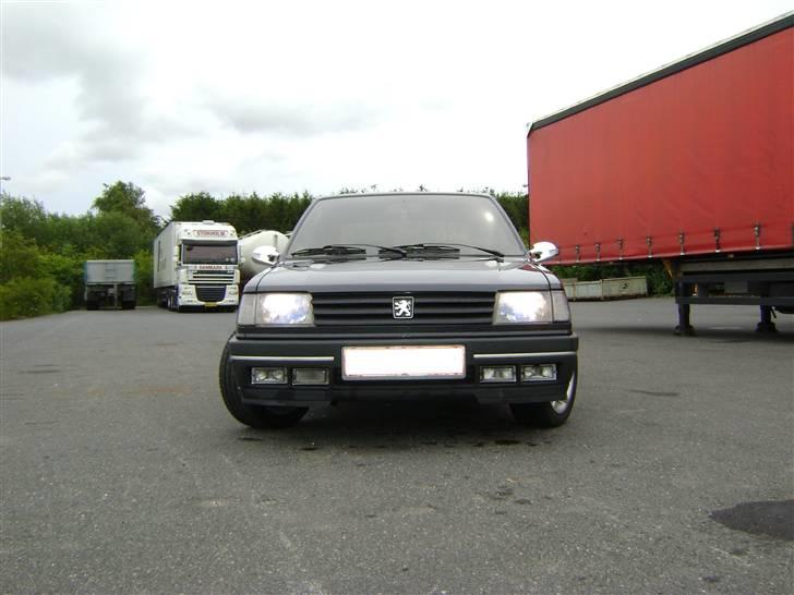 Peugeot 309 Topline `GTI Look´ - Total GTI front billede 1
