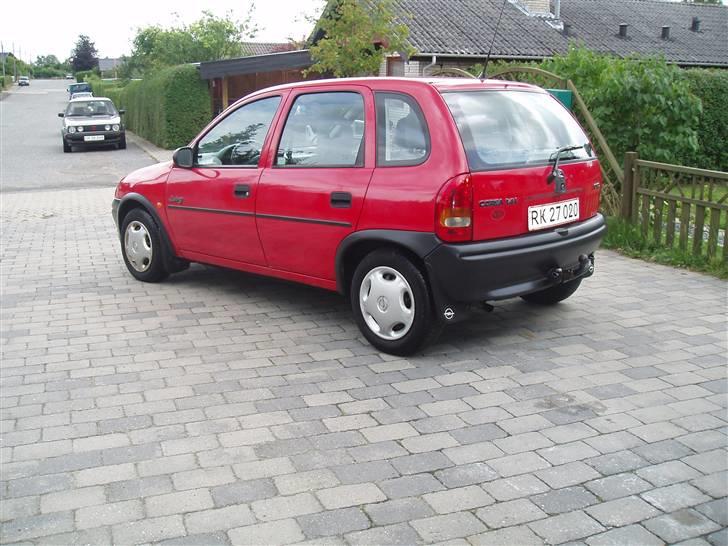 Opel Corsa 1,4i NZ TBE.. billede 2