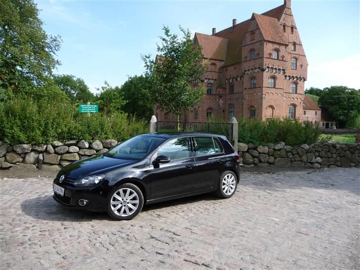 VW Golf 2.0 TDI Highline DSG billede 1
