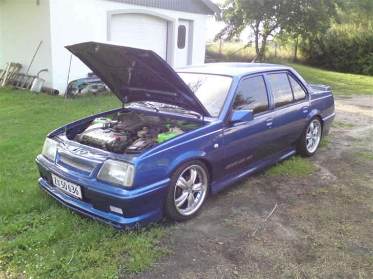 Opel Ascona C 2.0 GSI 16V billede 4