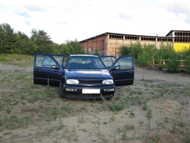 VW Golf 3 5dørs solgt billede 2