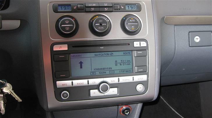 VW touran united solgt billede 6