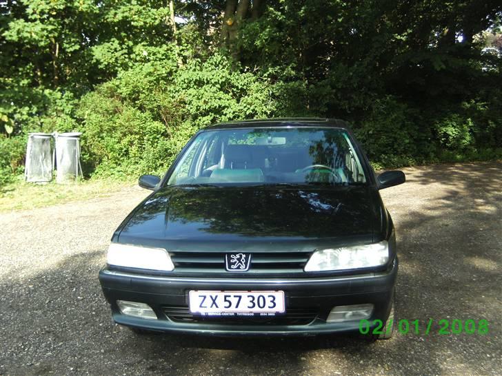 Peugeot 605 SOLGT billede 1