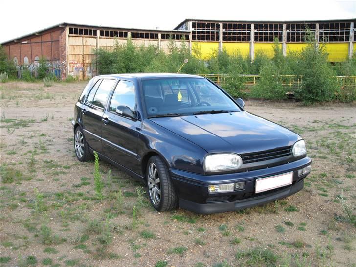 VW Golf 3 5dørs solgt billede 8