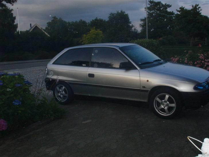 Opel Astra 1,6i  billede 13