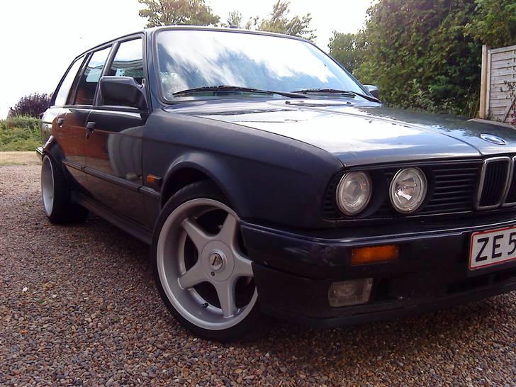 BMW e30 325 Touring (Solgt) billede 3