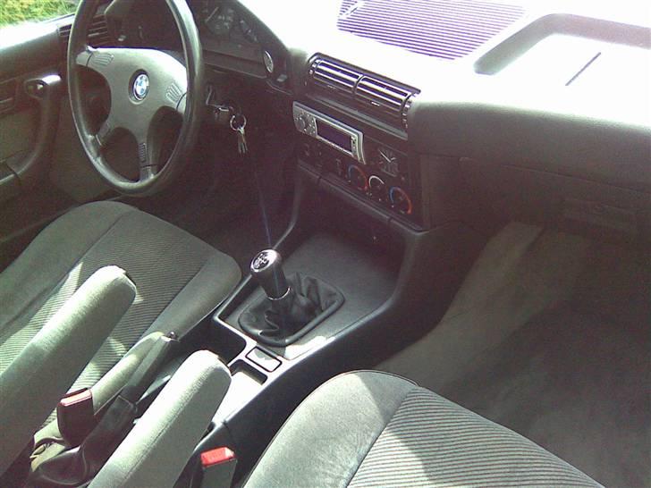 BMW 524 TD (SOLGT) billede 3