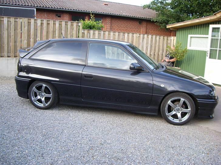 Opel Astra F * SOLGT * billede 3