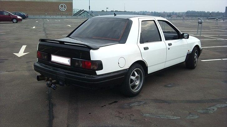 Ford Sierra 2.0i CL (Solgt) billede 6