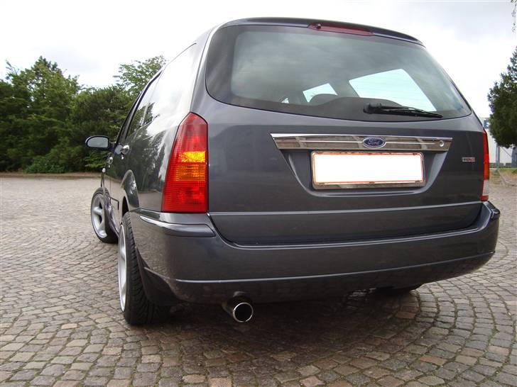 Ford Focus 1.8 TDCi Ghia  billede 3
