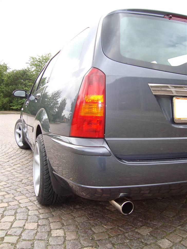 Ford Focus 1.8 TDCi Ghia  billede 4