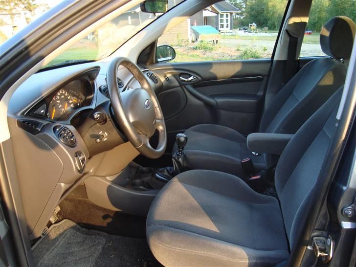 Ford Focus 1.8 TDCi Ghia  billede 9