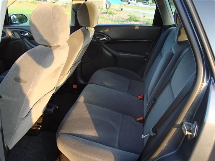 Ford Focus 1.8 TDCi Ghia  billede 10