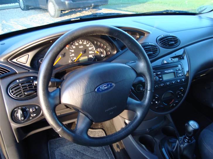 Ford Focus 1.8 TDCi Ghia  billede 11