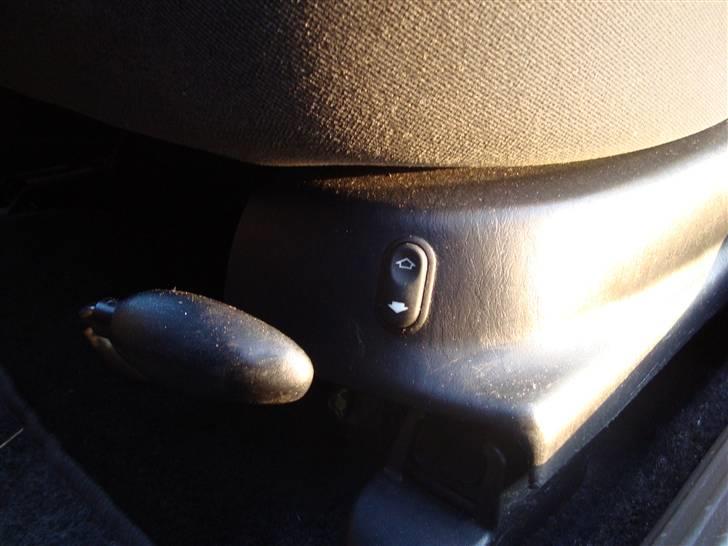 Ford Focus 1.8 TDCi Ghia  billede 12