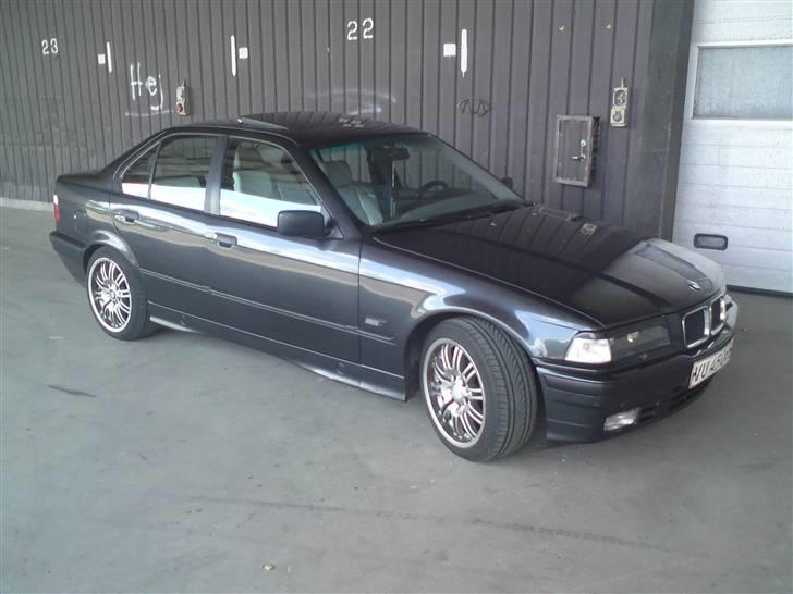 BMW 325i aut.  billede 12