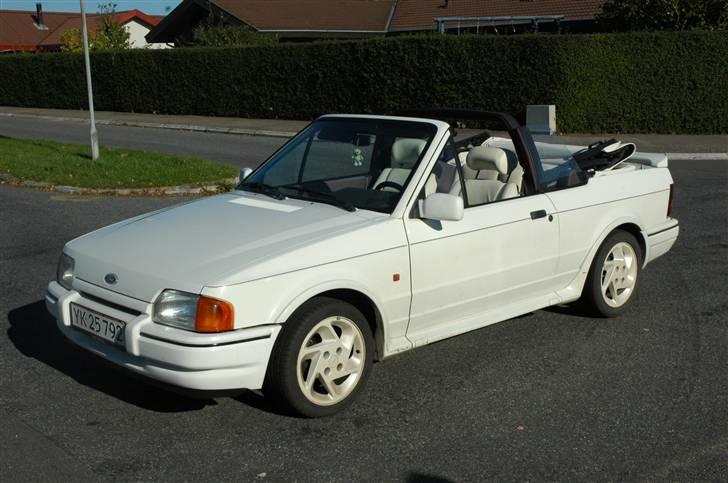 Ford Escort Cabriolet billede 1