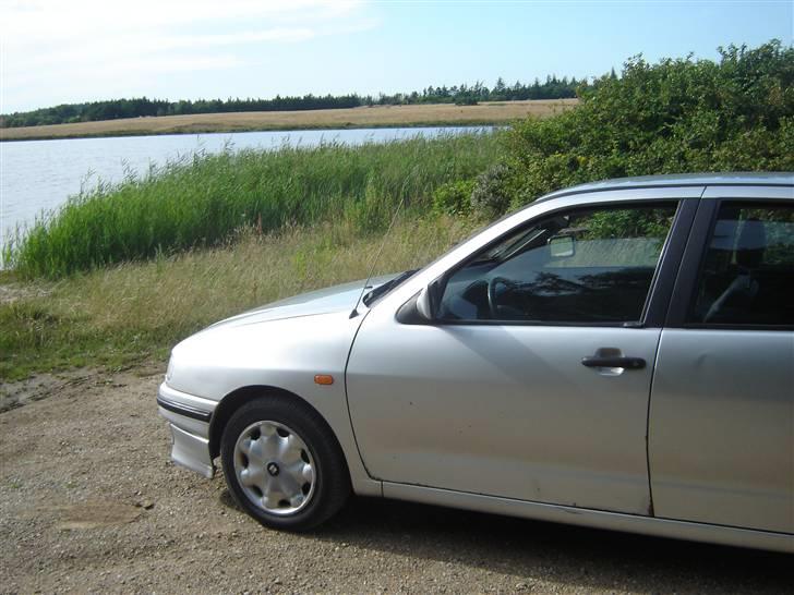 Seat cordoba 1,8 glx skrottet billede 7