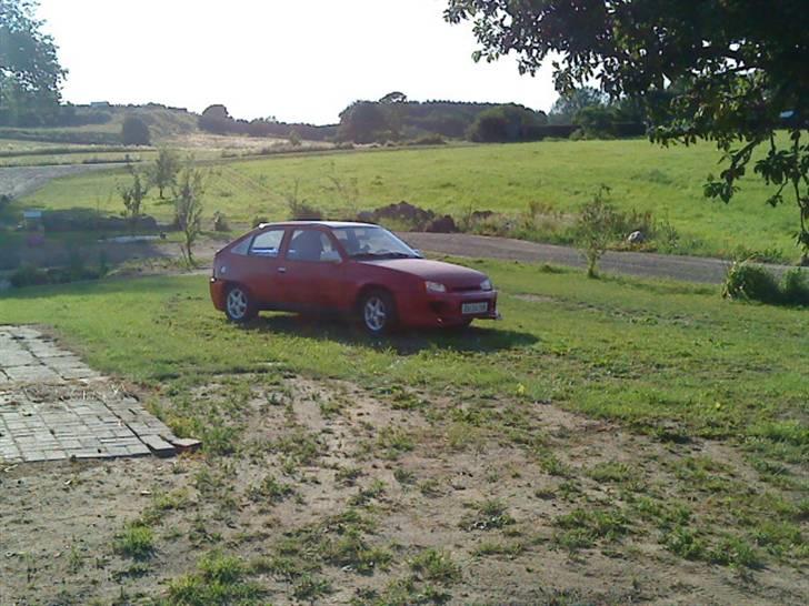 Opel Kadett E gamle billede 1