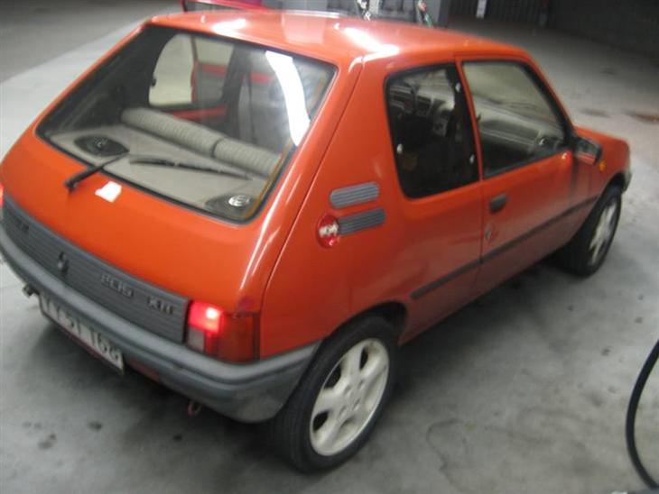 Peugeot 205 XR SOLGT  billede 1