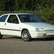 Citroën ZX 1,4i - SKROTTET