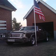 Buick Wildcat Coupe 2dr. SOLGT