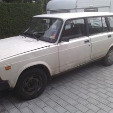 Lada 2104 