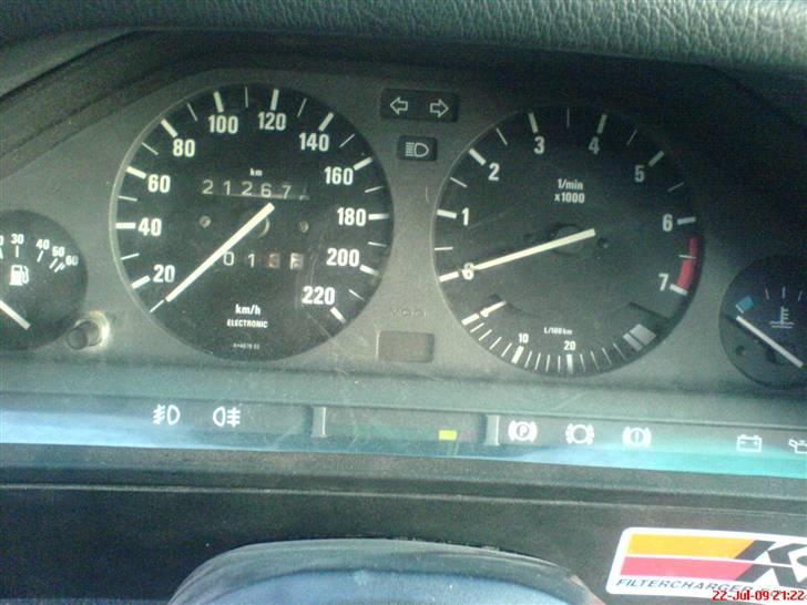 BMW 320i M-tech2 solgt billede 15