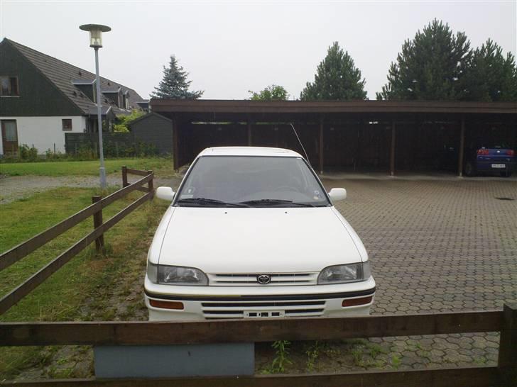 Toyota Corolla XLi (SOLGT) billede 6