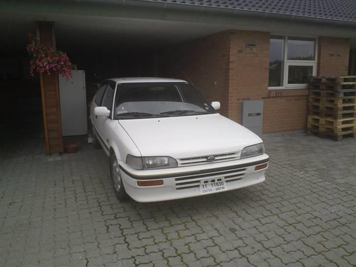 Toyota Corolla XLi (SOLGT) billede 10