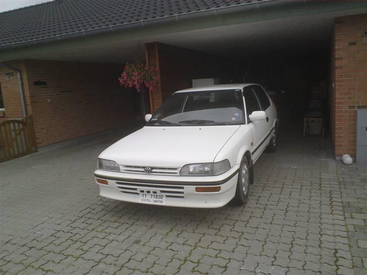 Toyota Corolla XLi (SOLGT) billede 11