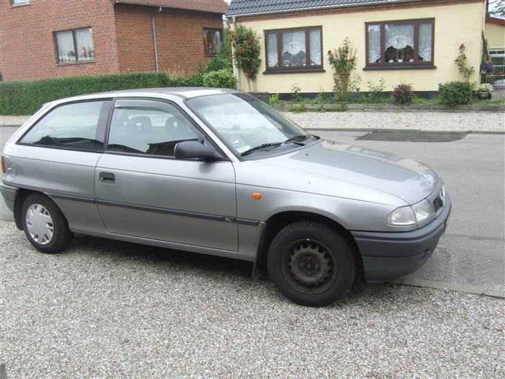 Opel astra billede 2