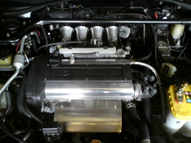 Toyota       Avensis 20v Solgt - Den nye motor ;)  Lækkert billede 14