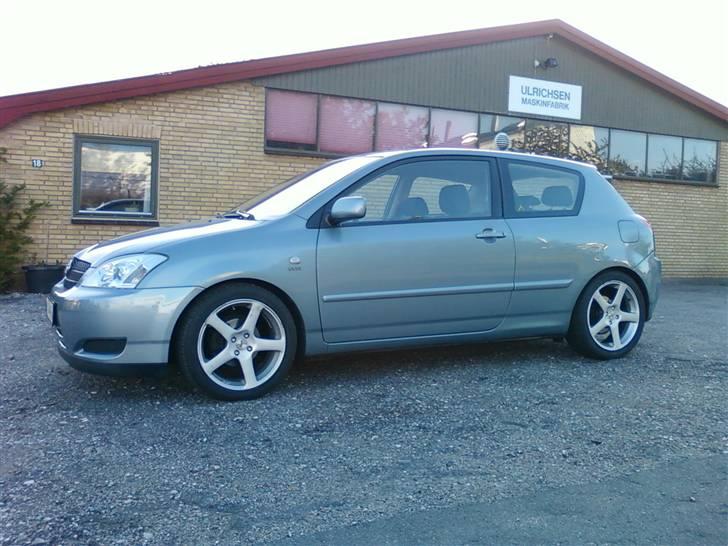 Toyota corolla billede 2