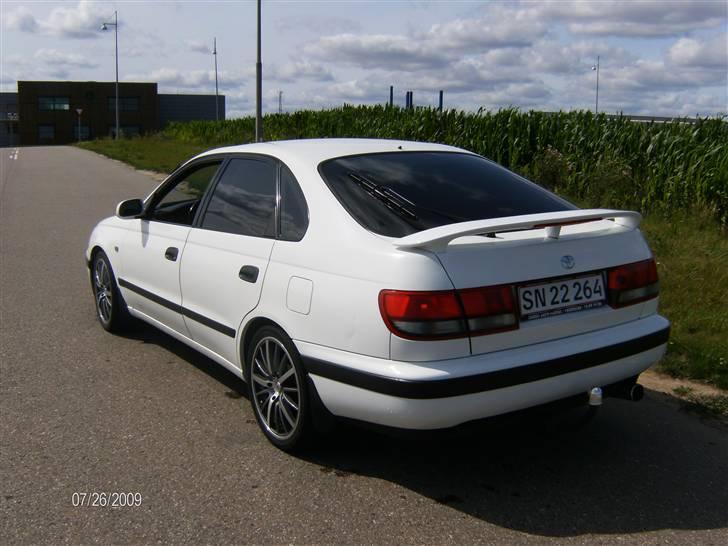 Toyota .-. Carina E Solgt .-. billede 13
