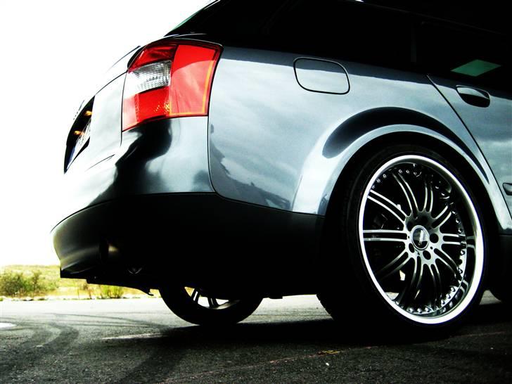 Audi A4 3.0 avant Quattro #SOLGT# - Close up af Røven på Tøsen.... billede 9