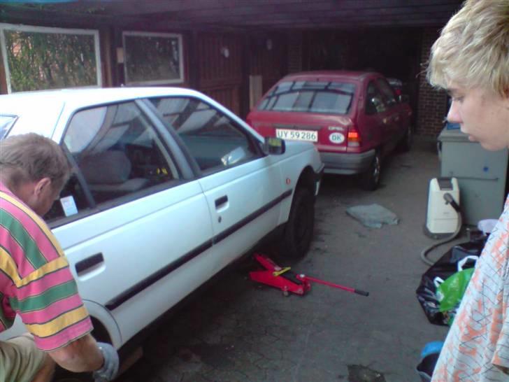 Peugeot 405 GL auto 1,8 "DØD"  billede 10