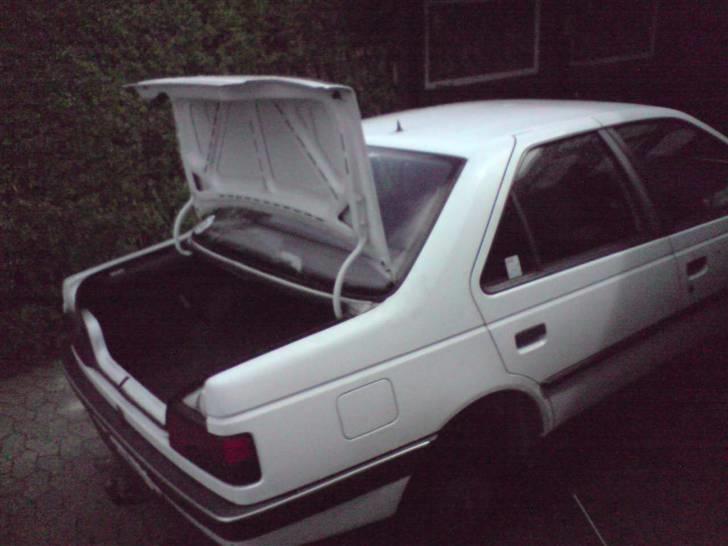 Peugeot 405 GL auto 1,8 "DØD"  billede 12