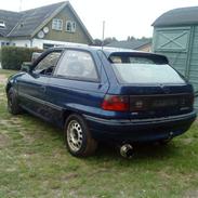 Opel astra 1.6i skrottet