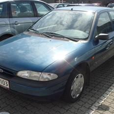 Ford Mondeo 1,6 GL
