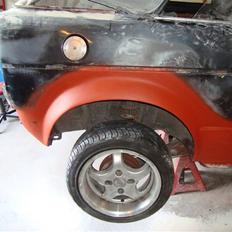 VW golf 1 cab projekt  malet