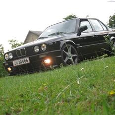 BMW * E30 325i *