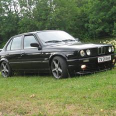 BMW * E30 325i *