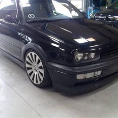 VW golf 3 2,8 VR6 solgt