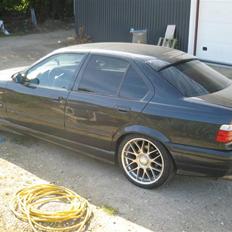 BMW 325i (344i)
