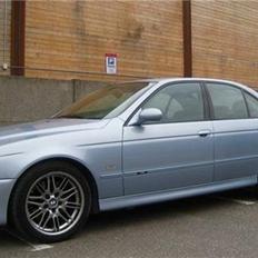 BMW E39 m5 IceBlue