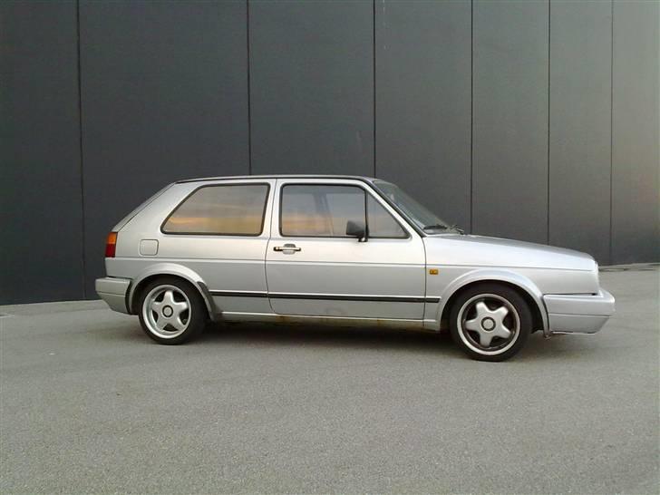 VW GOLF II (Solgt) billede 3