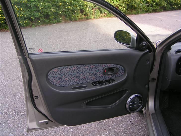 Kia Sephia II billede 3