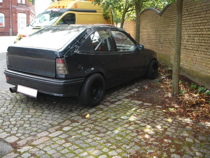 Opel Kadett 2.0 16V GSI billede 3