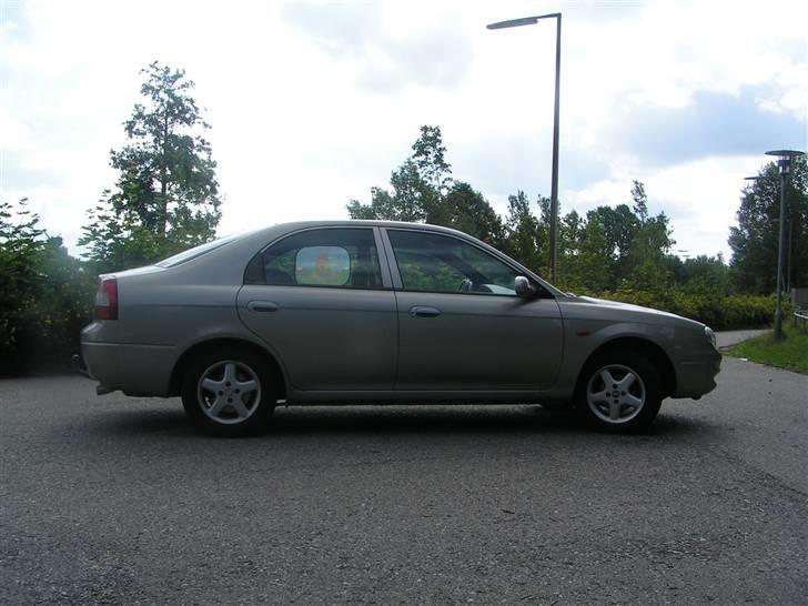 Kia Sephia II billede 8